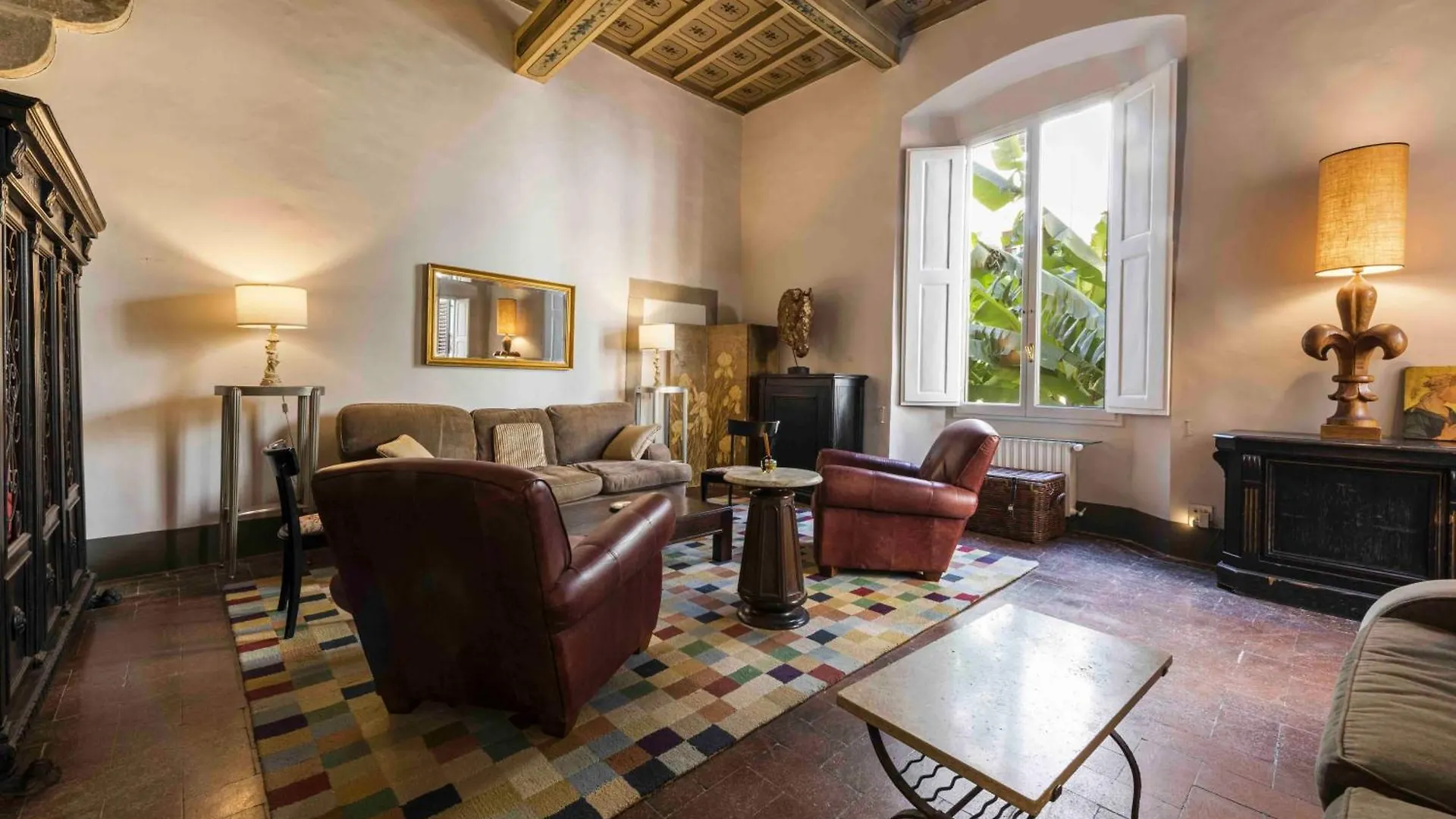 Apartment Classic Borgo Apostoli By Mmega Florence Italy
